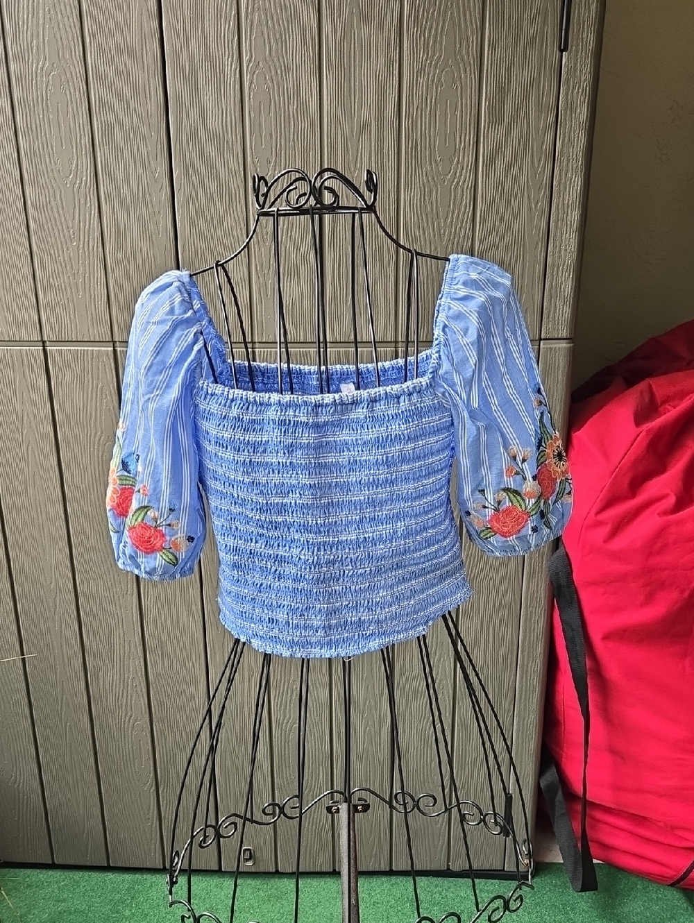 Xhilaration Light Blue Smocked Puff-Sleeve Crop Top with Floral Embroidery